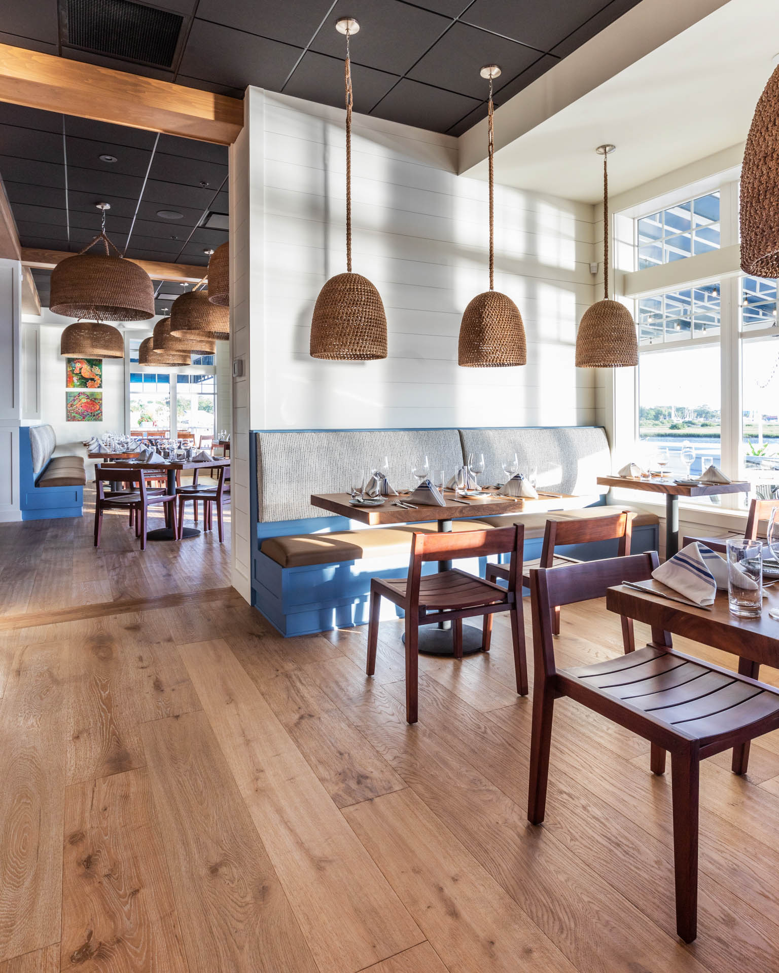 Discover the art of restaurant interior design in Jacksonville. We bring Chef Pritchard's vision to life with a blend of local cuisine and aesthetics.